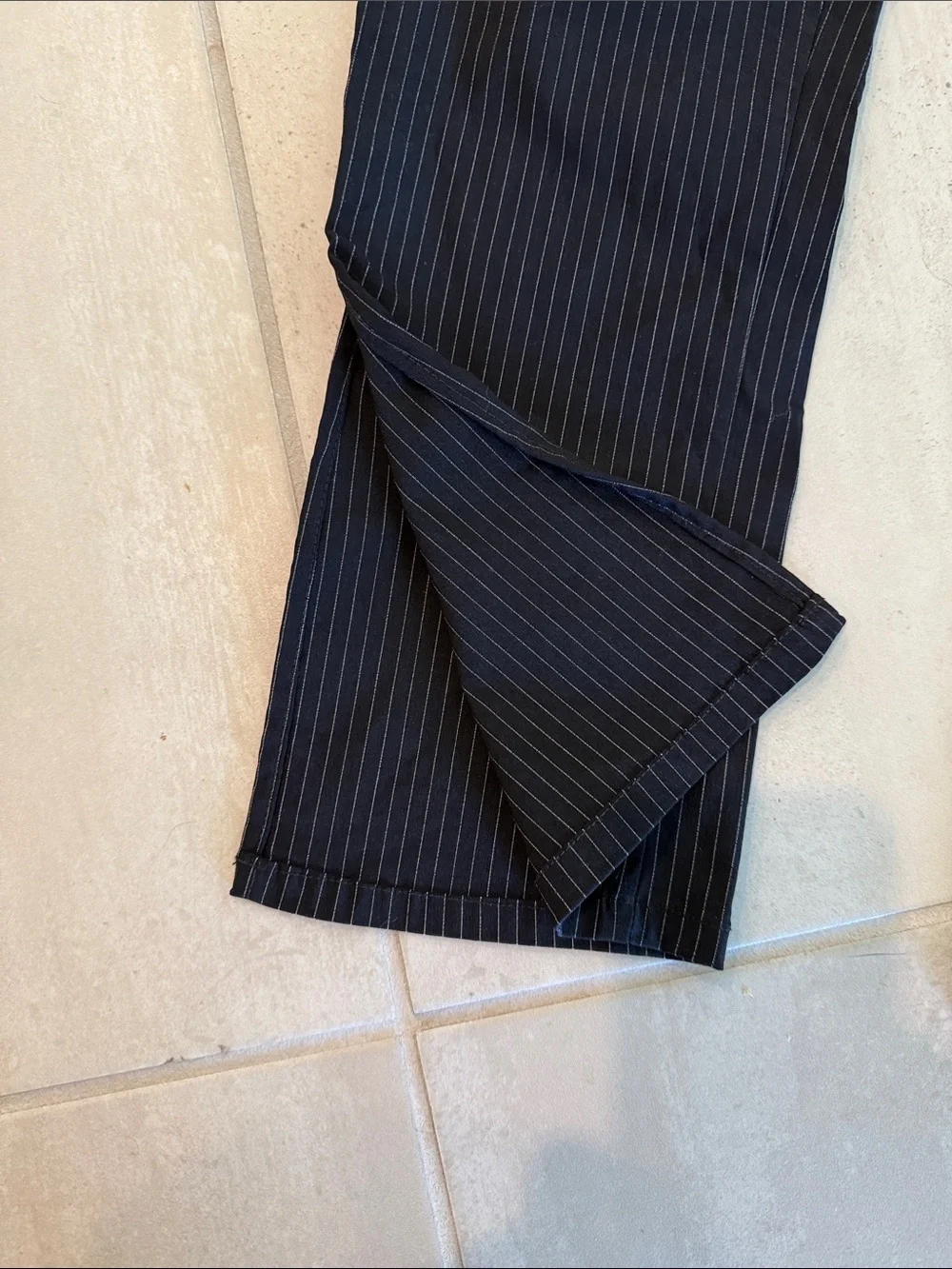 bebe sleek black
